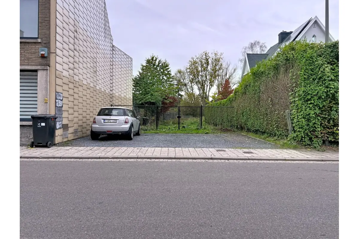 Grond te  koop in Willebroek 2830 185000.00€  slaapkamers m² - Zoekertje 607359