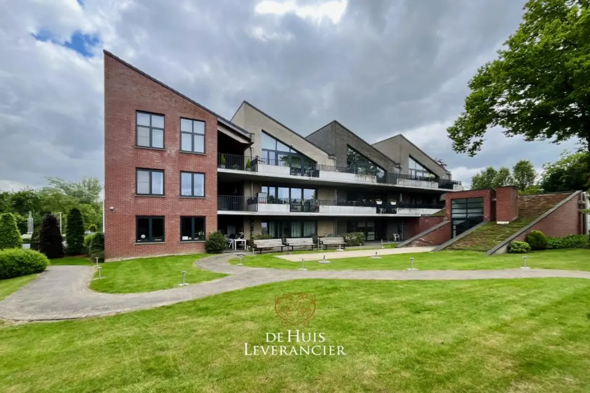 Appartement te  koop in Kontich 2550 189000.00€ 1 slaapkamers 60.00m² - Zoekertje 606338