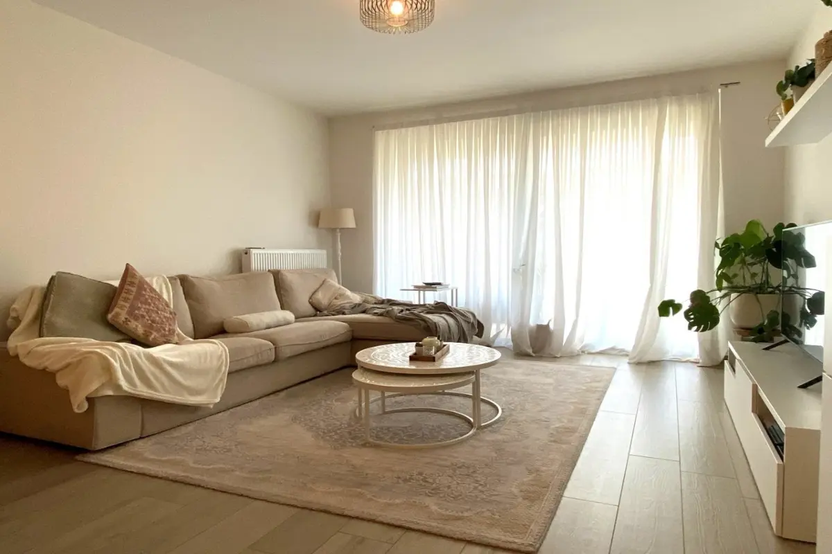 Appartement te huur in Deurne 2100 1050.00€ 1 slaapkamers m² - Zoekertje 606685