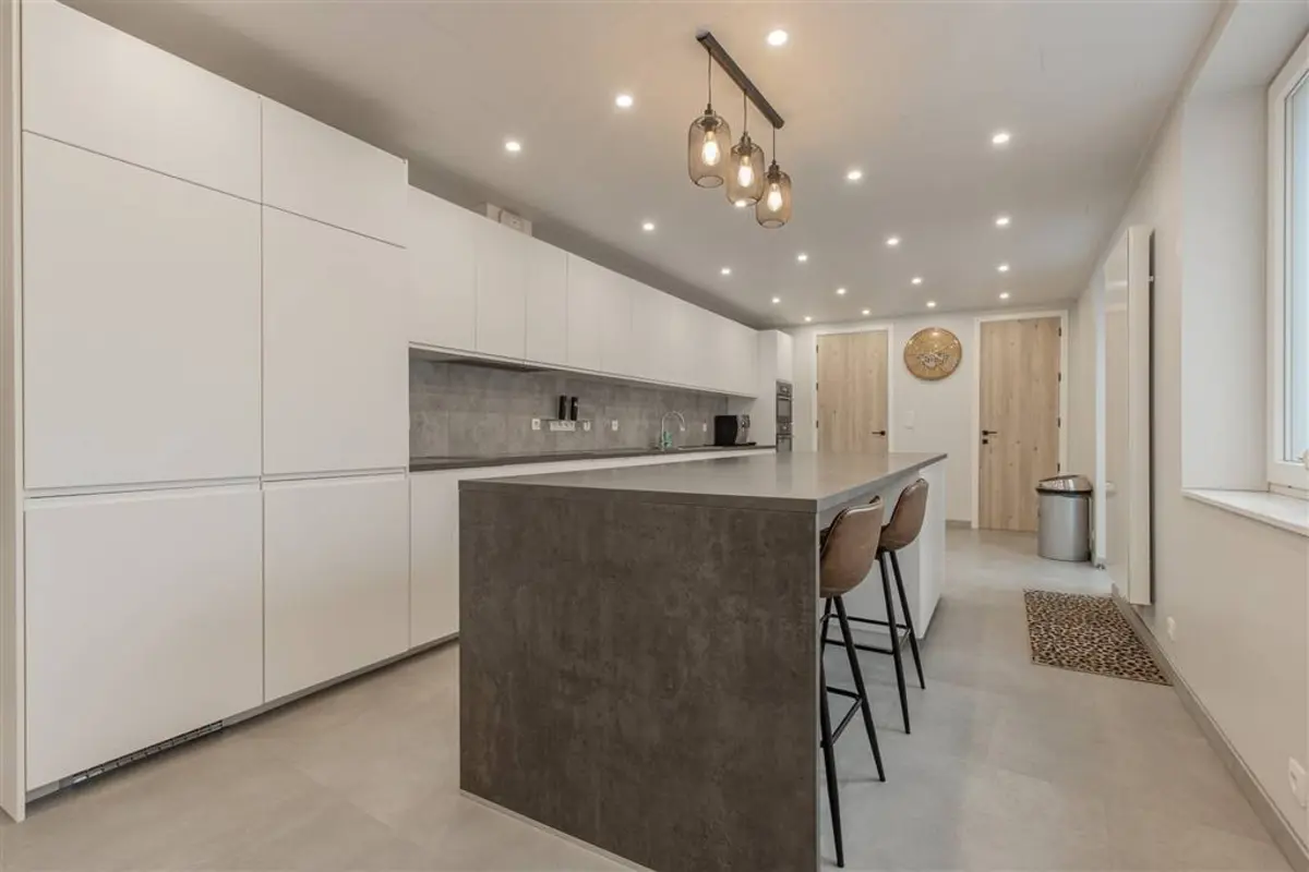 Huis te  koop in Puurs 2870 450000.00€ 3 slaapkamers 246.00m² - Zoekertje 606328