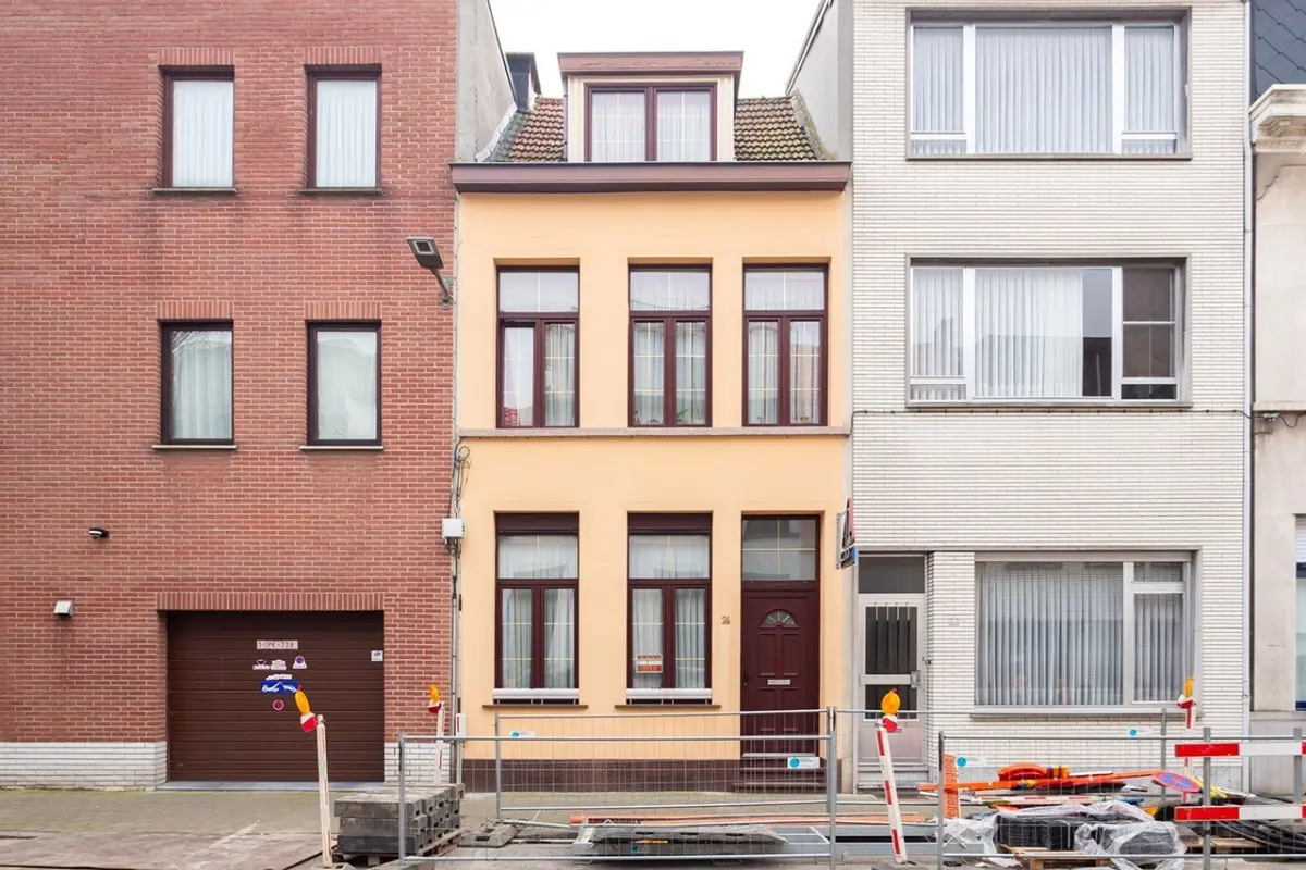 Huis te koop in Antwerpen 2060 299000.00€ 3 slaapkamers 129.00m² - Zoekertje 606683