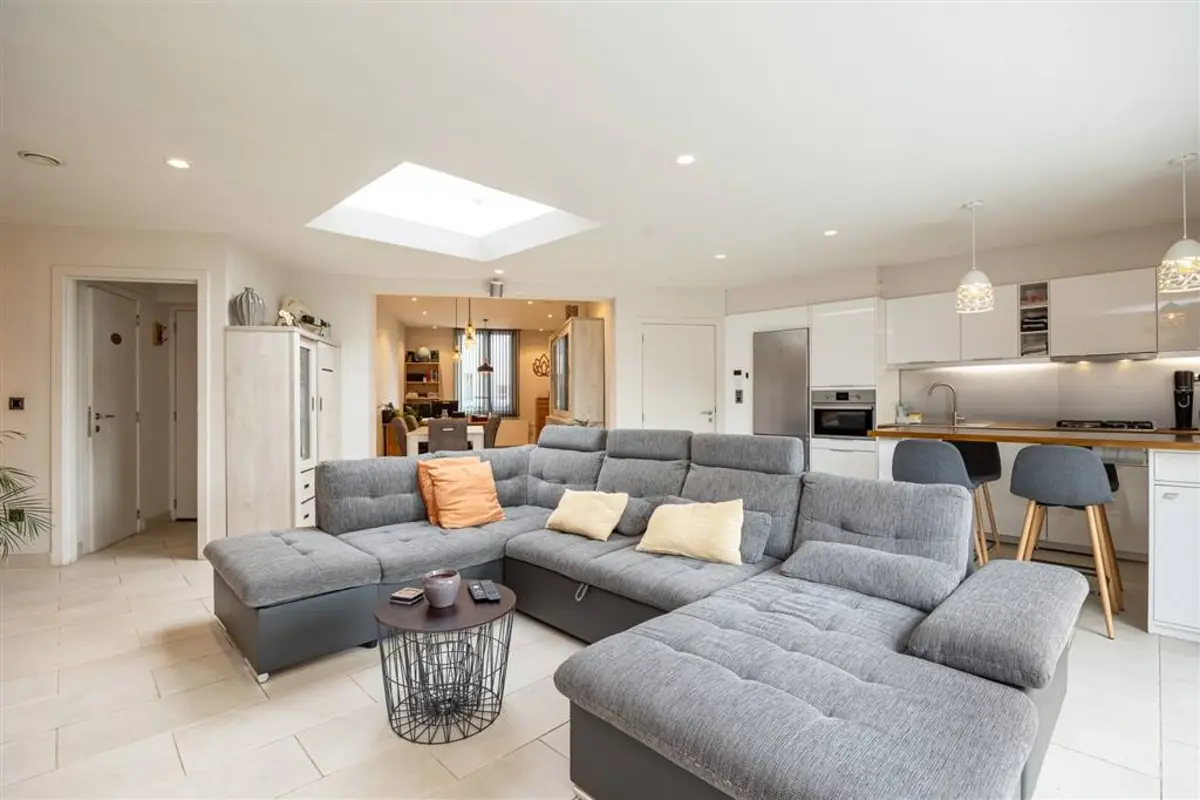 Huis te koop in Burcht 2070 498000.00€ 5 slaapkamers 232.00m² - Zoekertje 606984