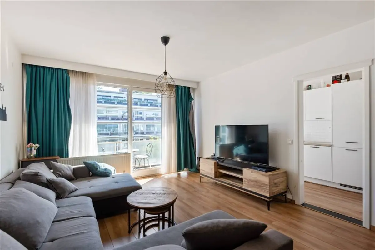 Appartement te koop in Deurne 2100 199000.00€ 2 slaapkamers 80.00m² - Zoekertje 606398