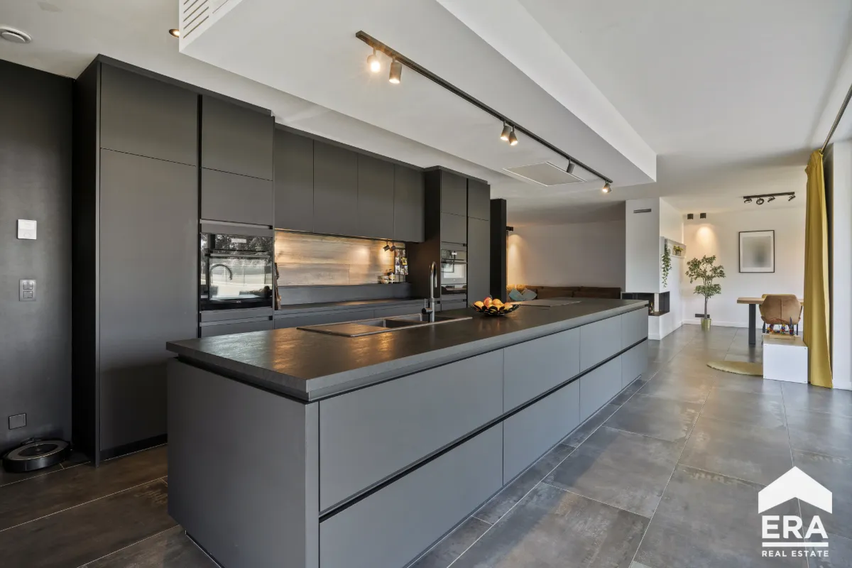 Huis te  koop in Balen 2490 925000.00€ 3 slaapkamers 291.00m² - Zoekertje 607679