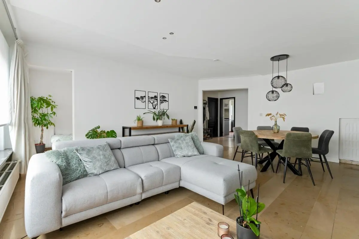 Appartement te koop in Deurne 2100 229000.00€ 2 slaapkamers 92.00m² - Zoekertje 608433