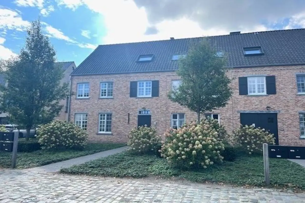 Appartement te huur in Nijlen 2560 945.00€ 2 slaapkamers 84.00m² - Zoekertje 608075