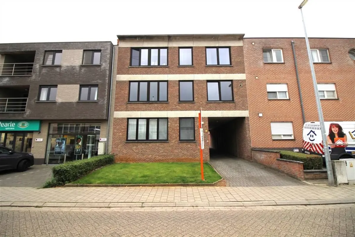 Appartement te in Heist-op-den-Berg 2220 795.00€ 2 slaapkamers 140.00m² - Zoekertje 608218