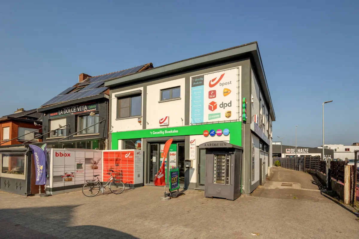 Handelszaak te  koop in Brecht 2960 749000.00€  slaapkamers 314.00m² - Zoekertje 609023