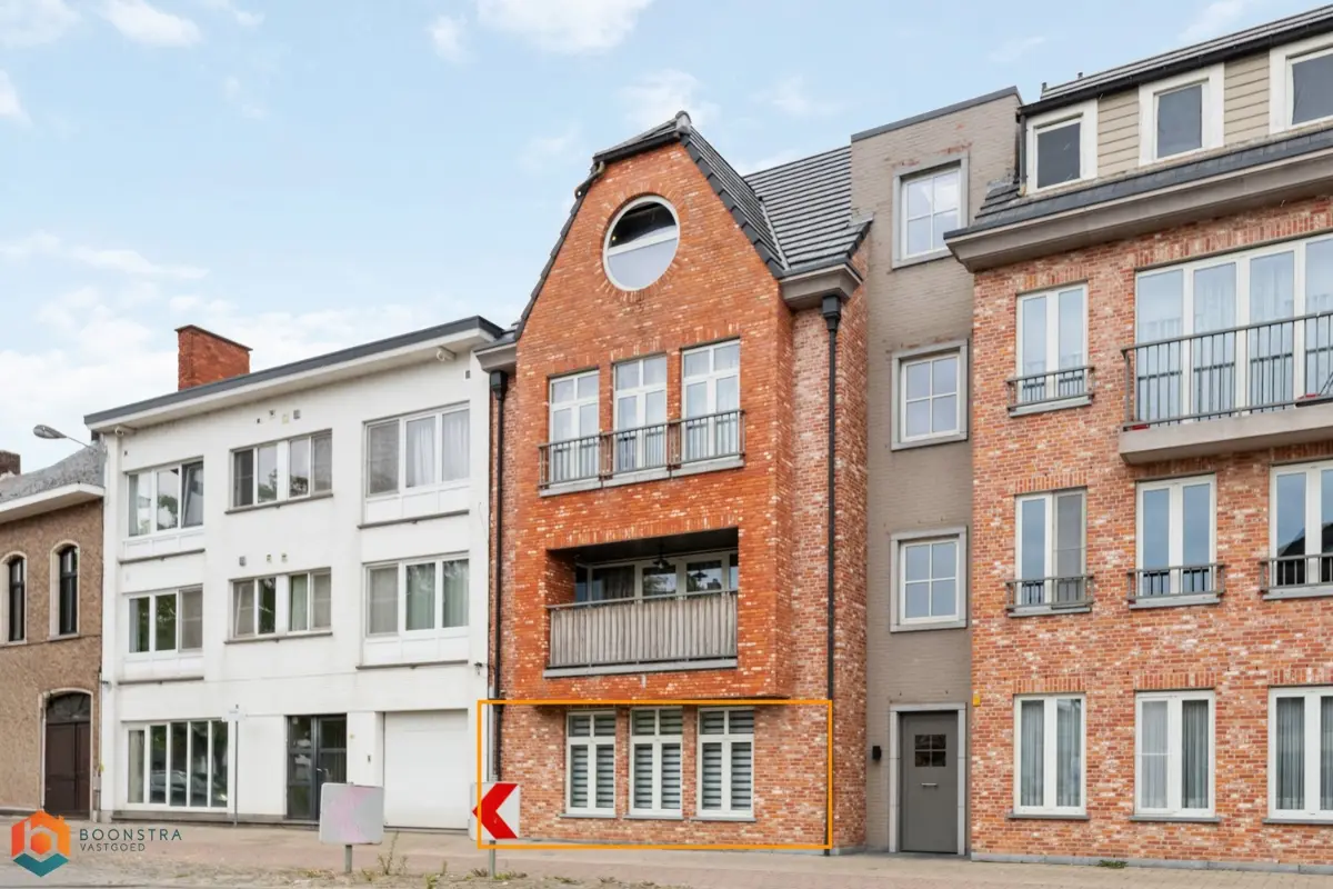 Appartement te  koop in Koningshooikt 2500 295000.00€  slaapkamers 97.00m² - Zoekertje 608969