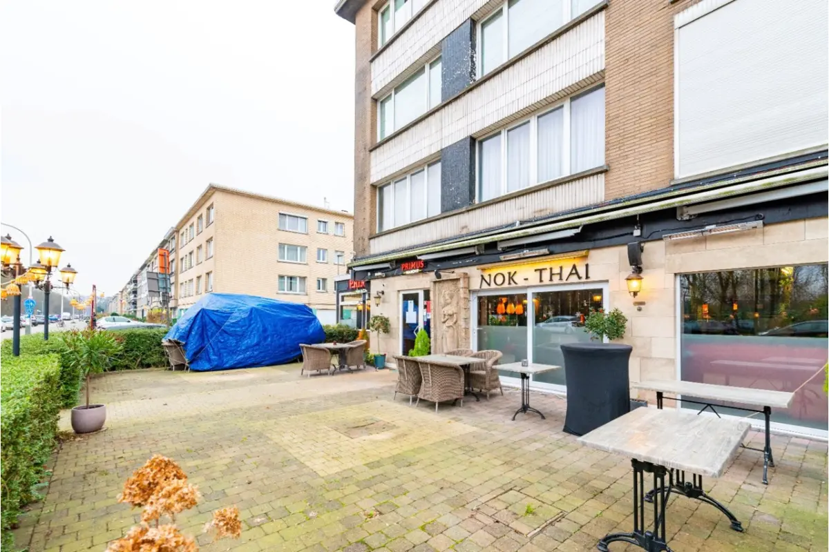 Huis te  koop in Deurne 2100 395000.00€  slaapkamers m² - Zoekertje 609280