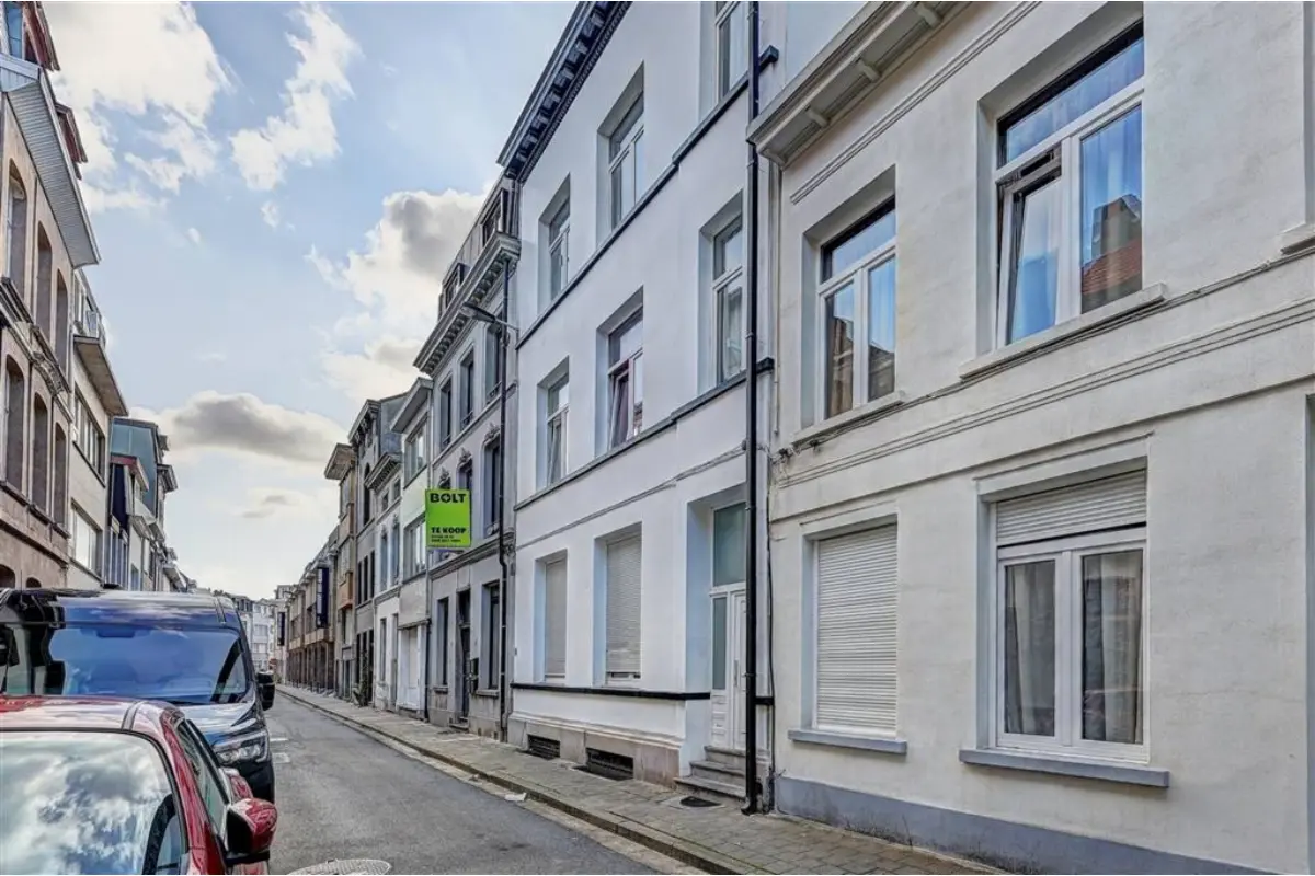 Huis te  koop in Antwerpen 2060 676000.00€ 4 slaapkamers 220.00m² - Zoekertje 609536