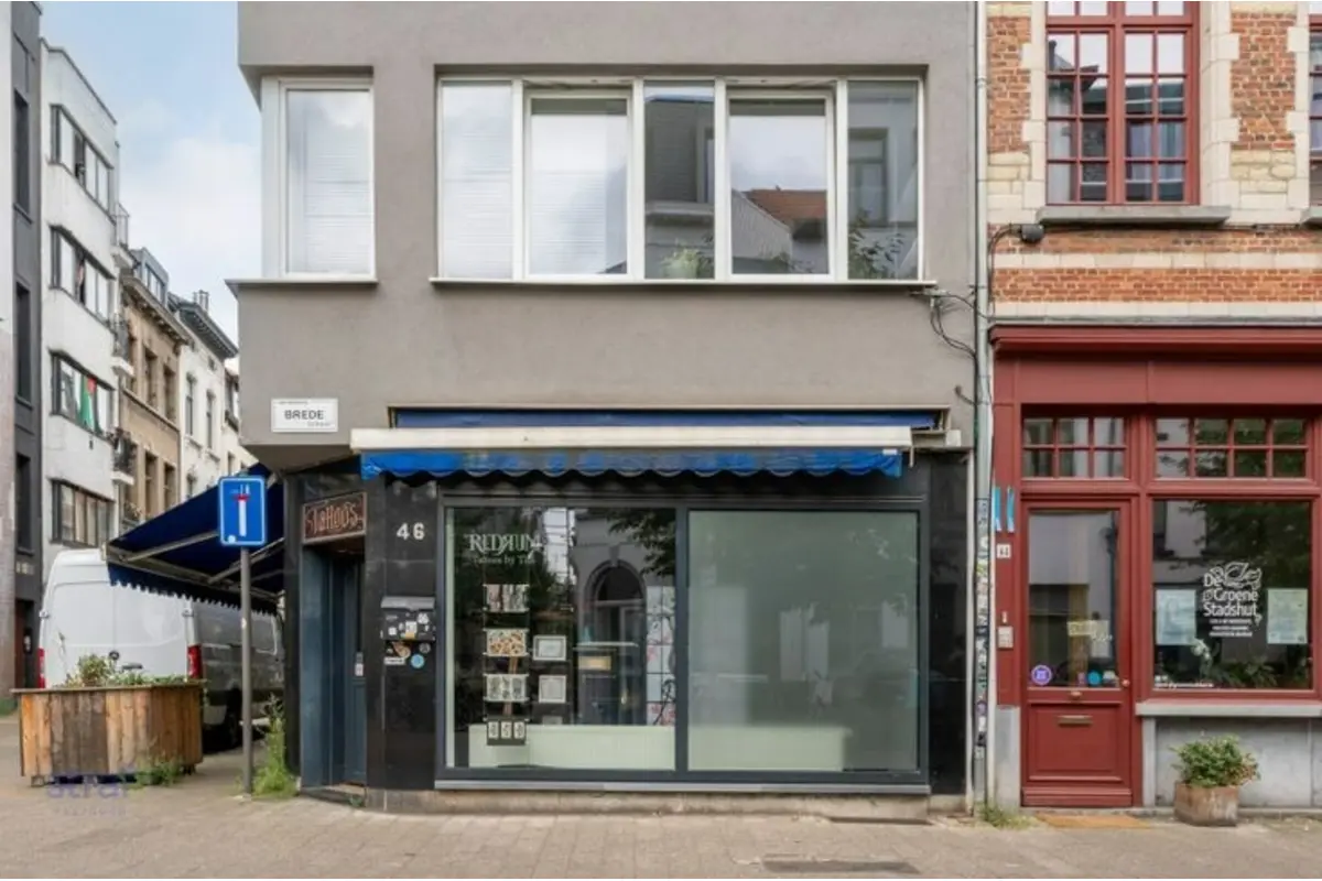 Handelszaak te  koop in Antwerpen 2000 395000.00€  slaapkamers m² - Zoekertje 609287