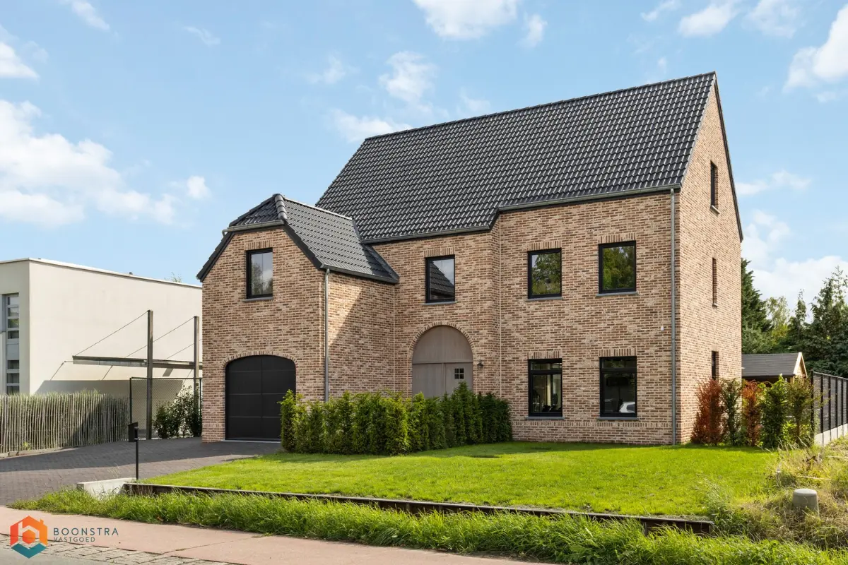 Huis te koop in Schriek 2223 835000.00€ 5 slaapkamers 305.00m² - Zoekertje 608964