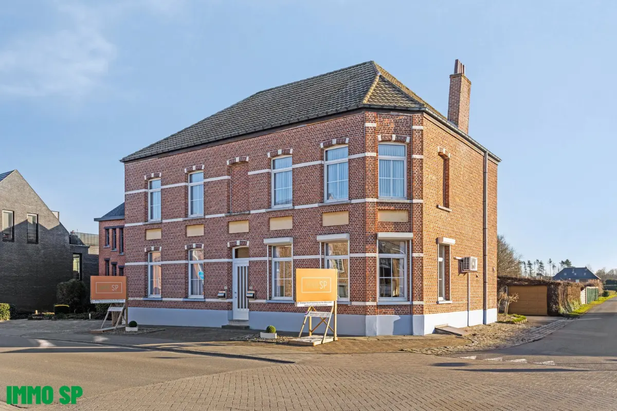 Huis te  koop in Herselt 2230 275000.00€ 3 slaapkamers 174.00m² - Zoekertje 608973