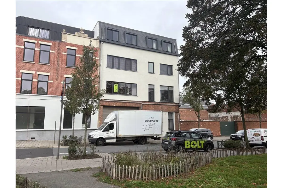 Appartement te  koop in Merksem 2170 169000.00€ 1 slaapkamers 55.00m² - Zoekertje 610557