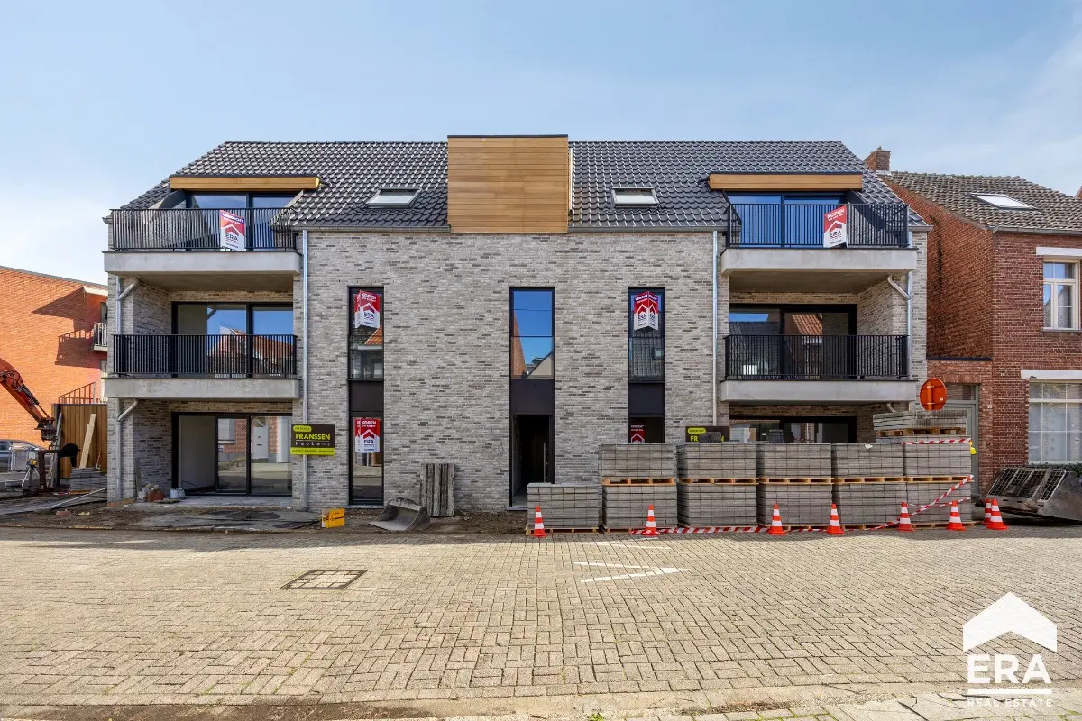 Appartement te  koop in Geel 2440 219500.00€ 1 slaapkamers 78.81m² - Zoekertje 610839