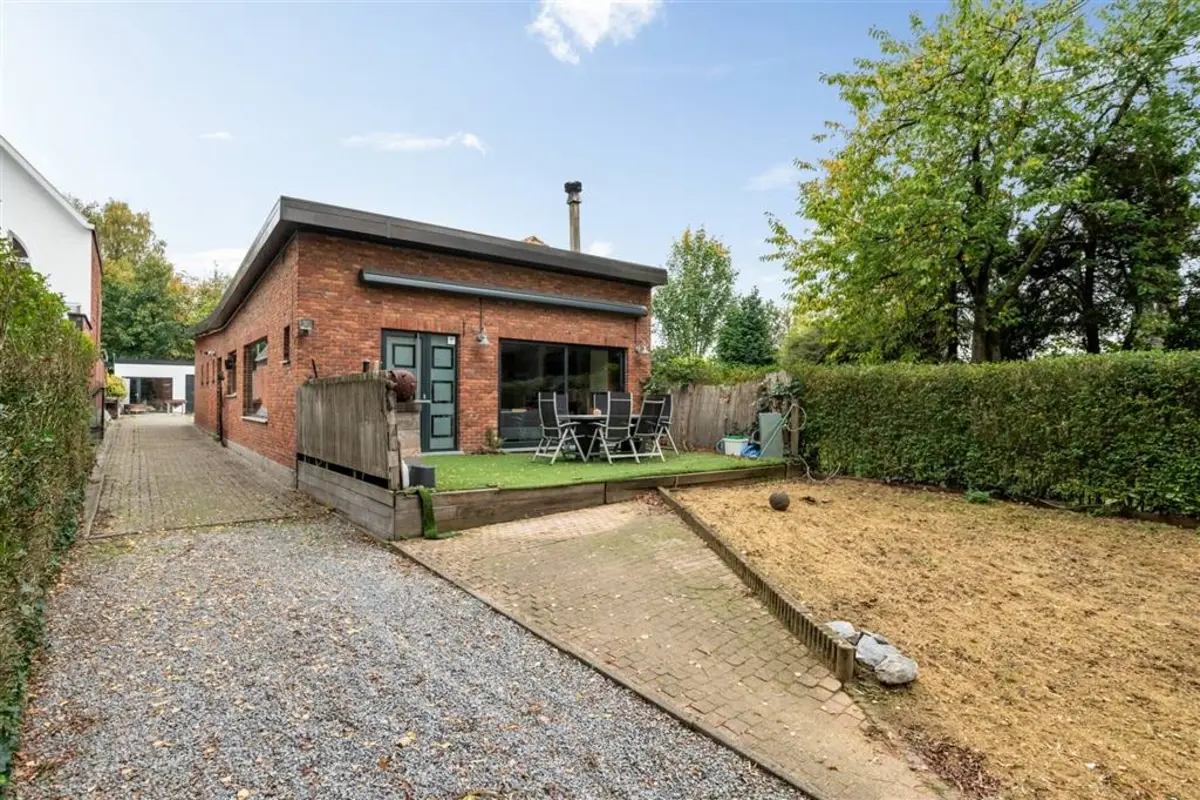 Huis te  koop in Schoten 2900 519000.00€ 2 slaapkamers 134.00m² - Zoekertje 610311