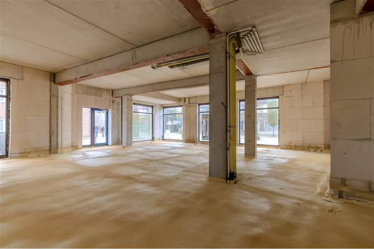 Handelszaak te  koop in Geel 2440 125723.00€  slaapkamers 96.71m² - Zoekertje 611008