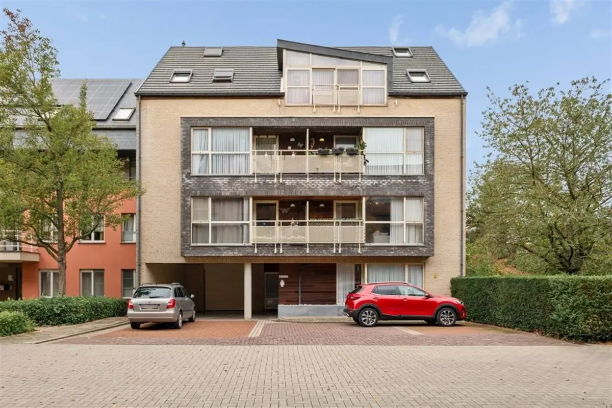 Appartement te  koop in Geel 2440 275000.00€ 2 slaapkamers 92.00m² - Zoekertje 611480