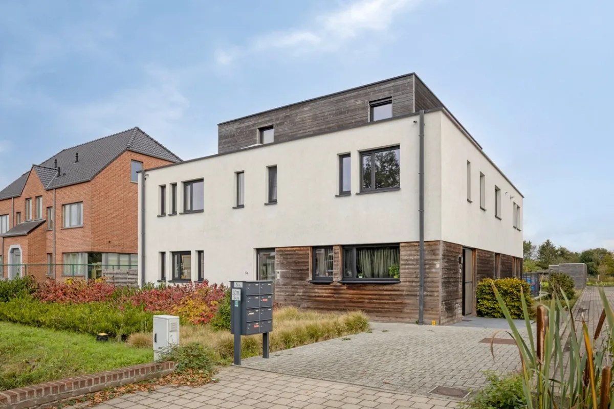 Appartement te  koop in Geel 2440 279000.00€ 2 slaapkamers m² - Zoekertje 612407