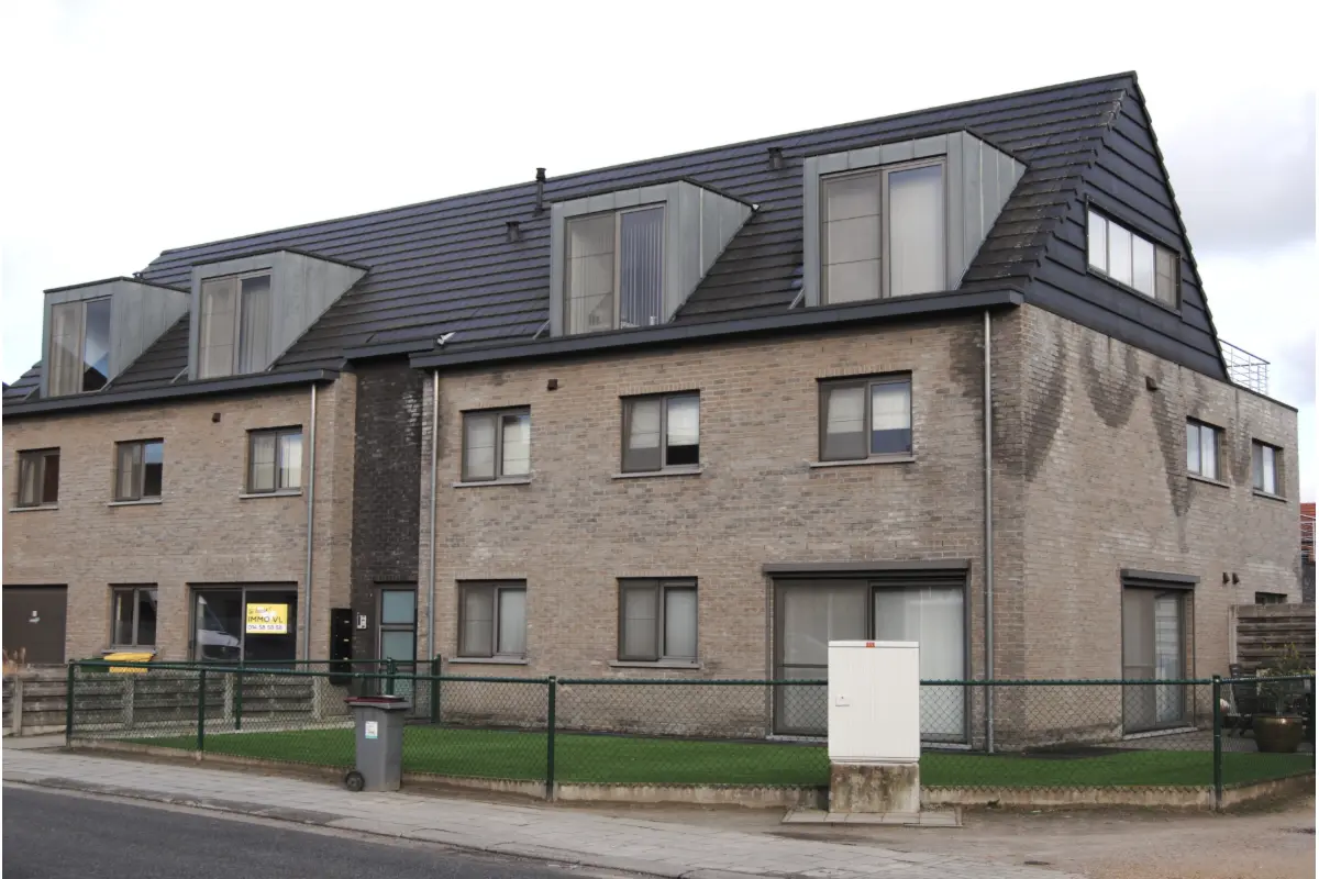 Parking te  huur in Mol 2400 55.00€  slaapkamers m² - Zoekertje 612788