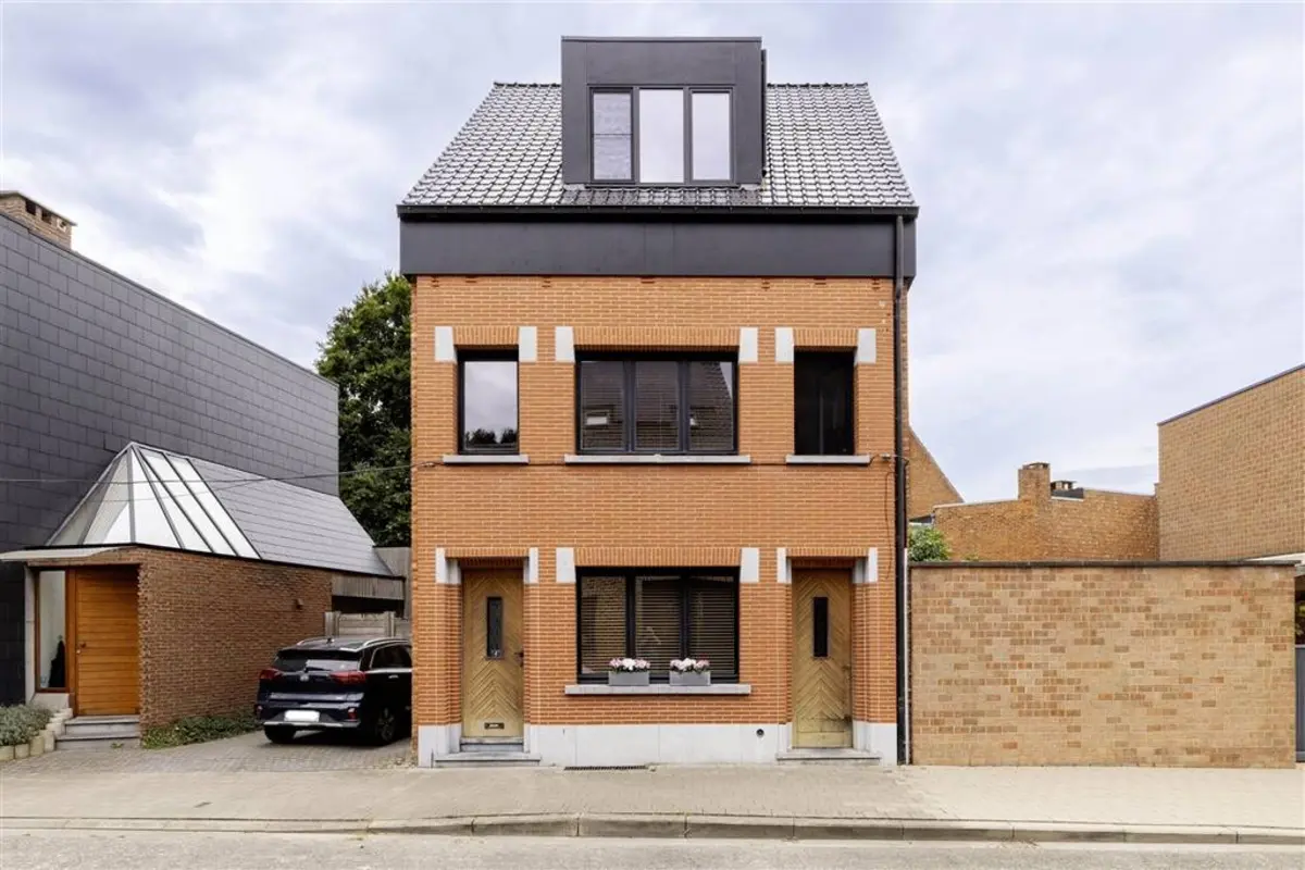 Huis te  koop in Herentals 2200 385000.00€ 4 slaapkamers 188.00m² - Zoekertje 613831