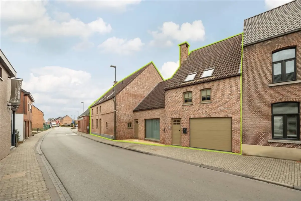 Huis te  koop in Leest 2811 565000.00€ 3 slaapkamers 387.00m² - Zoekertje 613567