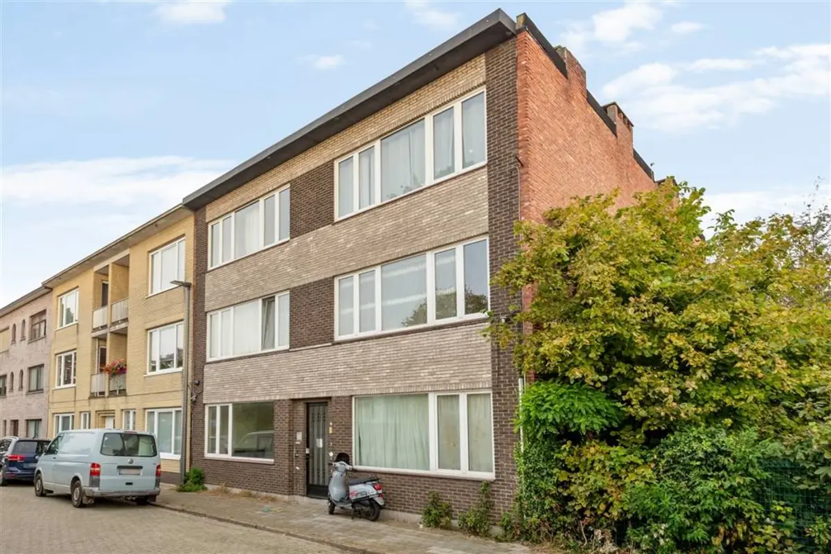 Appartementsgebouw te koop in Turnhout 2300 935000.00€ 11 slaapkamers 428.00m² - Zoekertje 614369