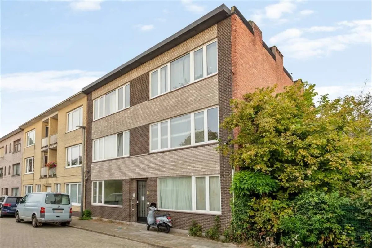 Appartementsgebouw te  koop in Turnhout 2300 935000.00€ 11 slaapkamers 428.00m² - Zoekertje 614369