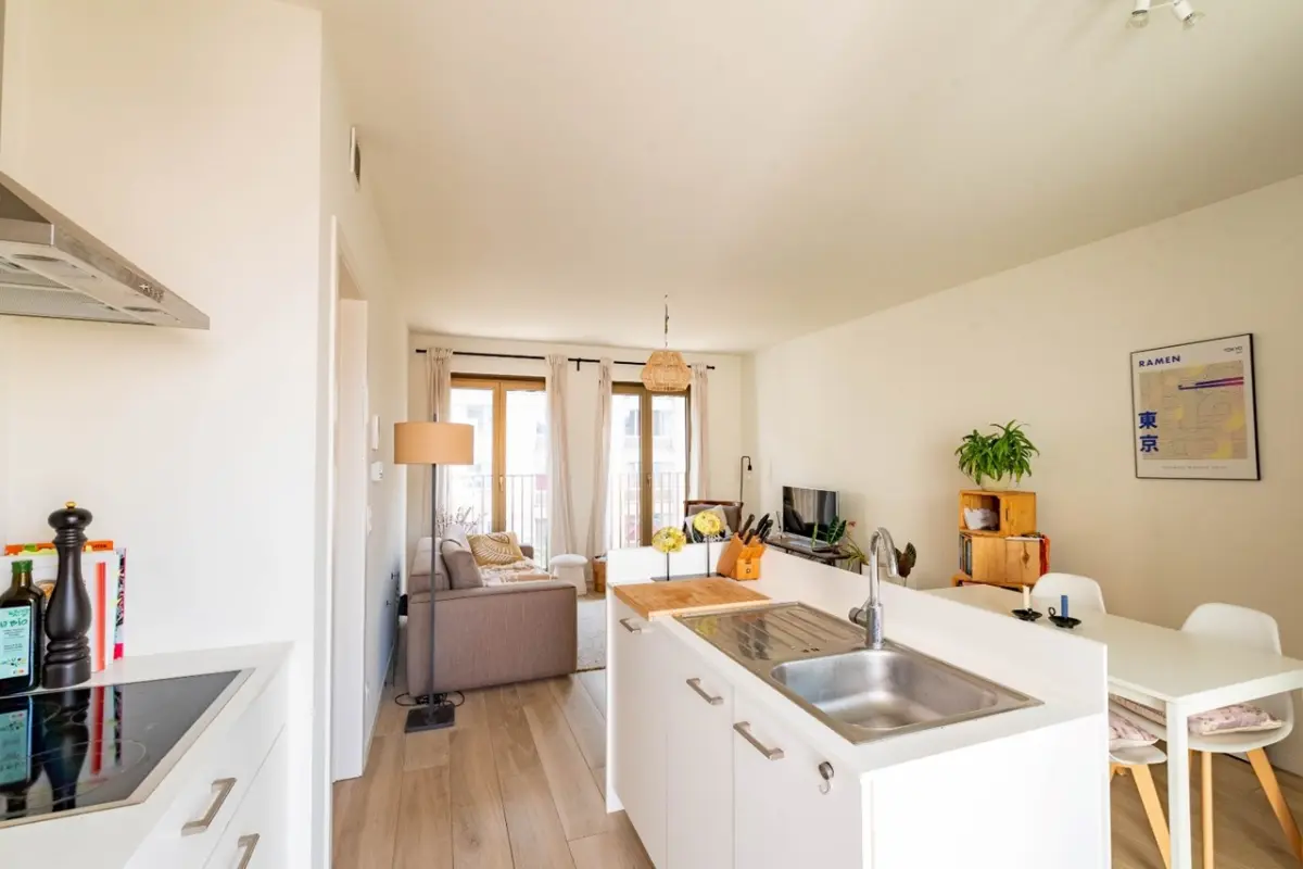 Appartement te  huur in Antwerpen 2018 945.00€ 1 slaapkamers m² - Zoekertje 615079