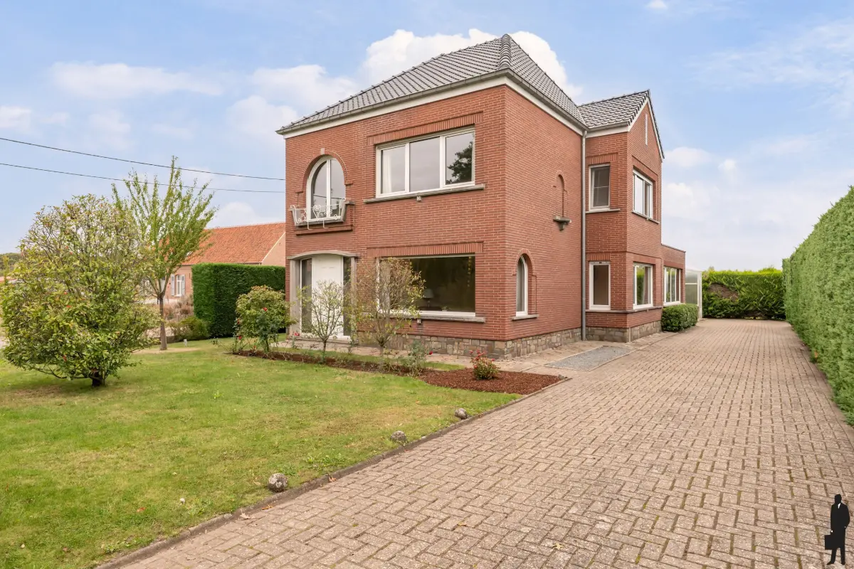 Huis te  koop in Onze-Lieve-Vrouw-Waver 2861 389000.00€ 3 slaapkamers 220.00m² - Zoekertje 614361