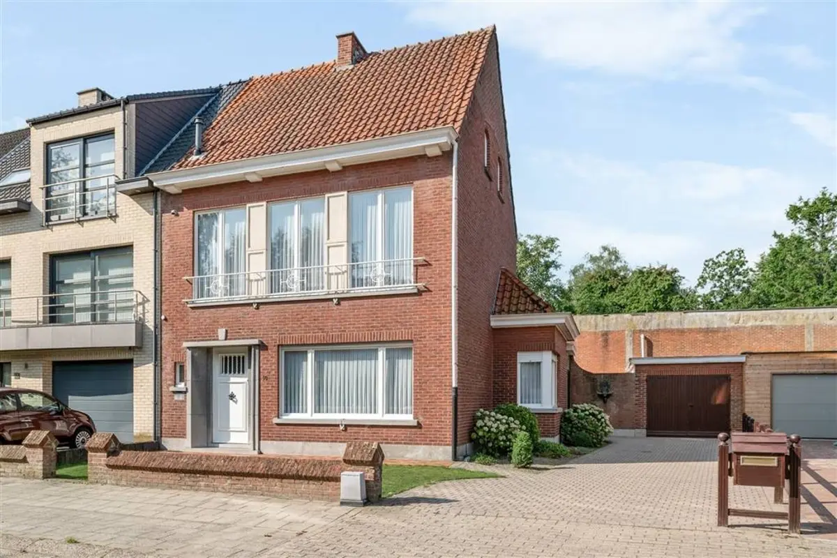 Huis te  koop in Vosselaar 2350 395000.00€ 5 slaapkamers 200.00m² - Zoekertje 614311