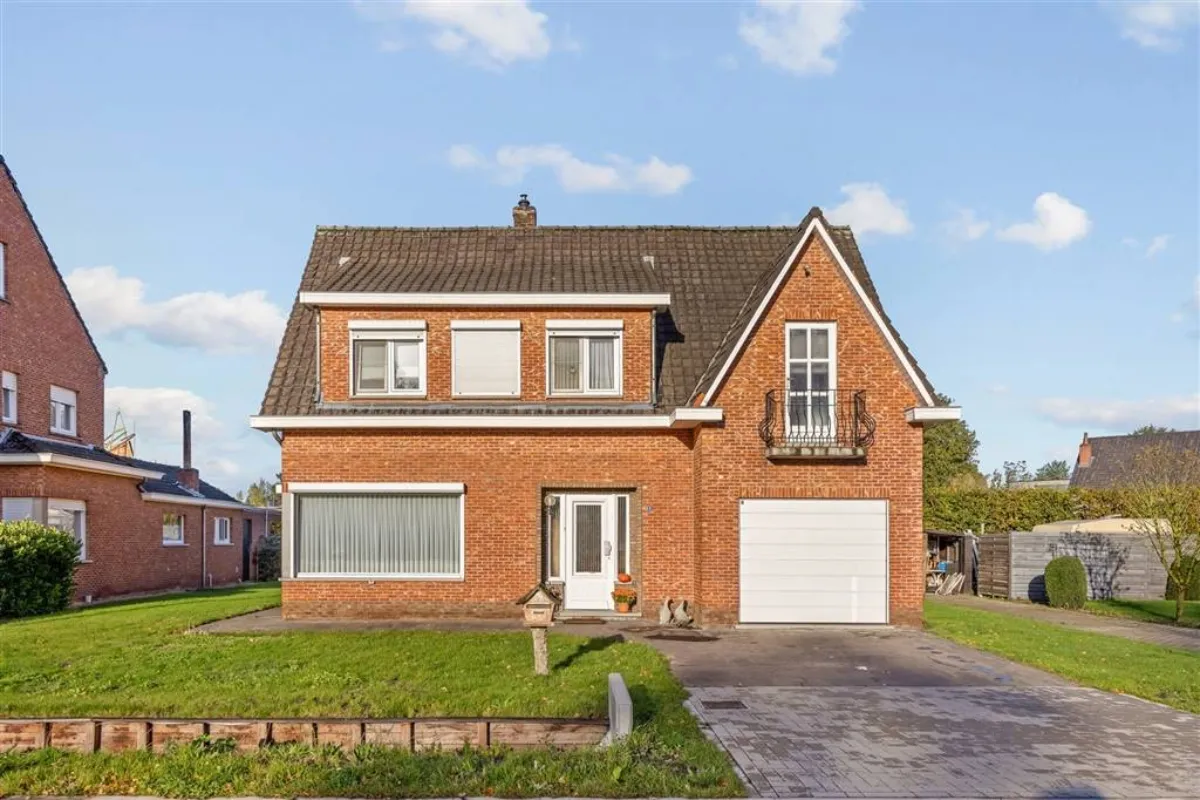 Huis te  koop in Balen 2490 319000.00€ 4 slaapkamers 208.00m² - Zoekertje 614278