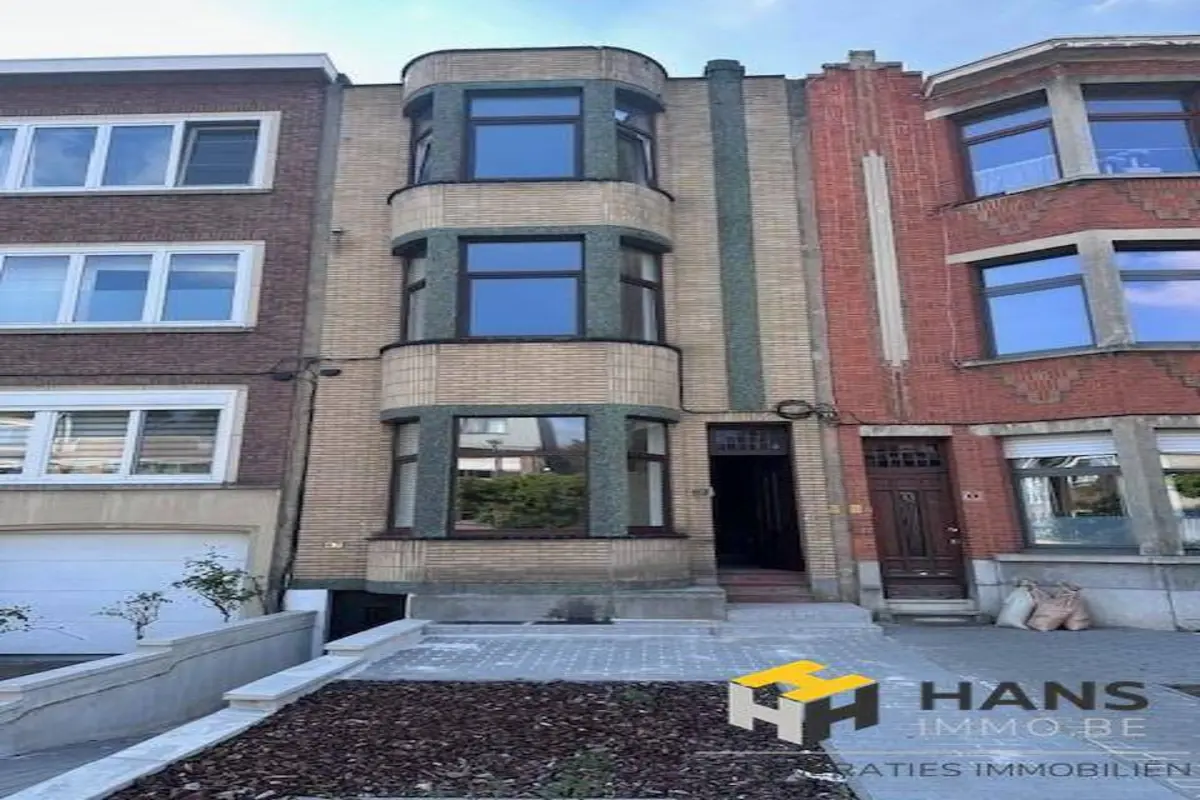 Appartement te  huur in Merksem 2170 975.00€ 2 slaapkamers 75.00m² - Zoekertje 614453