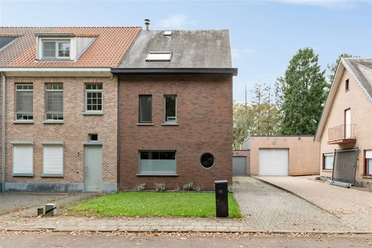 Huis te  koop in Turnhout 2300 370000.00€ 3 slaapkamers 159.00m² - Zoekertje 614380