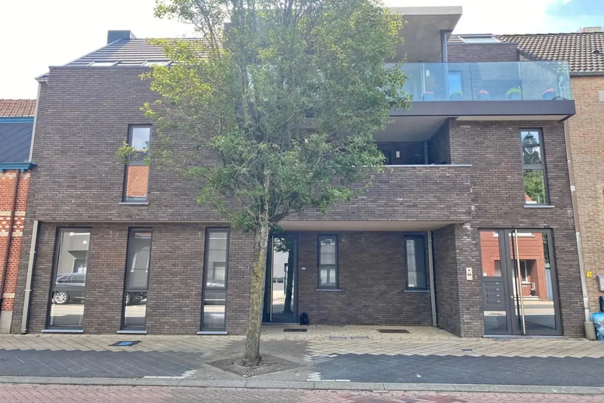 Appartementsgebouw te  koop in Balen 2490 243000.00€ 1 slaapkamers 72.00m² - Zoekertje 615031