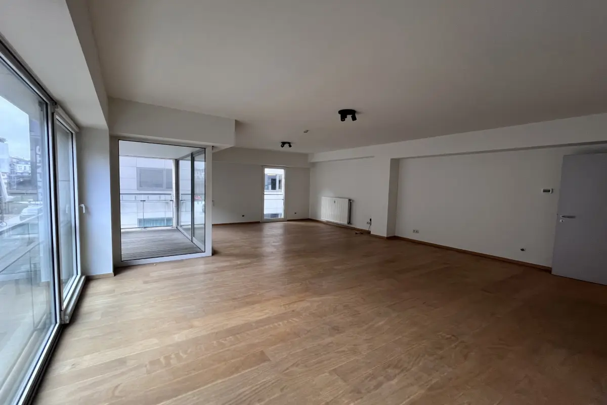 Appartement te  huur in Antwerpen 2018 980.00€ 1 slaapkamers 101.00m² - Zoekertje 615689