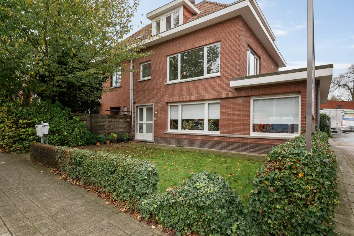 Appartement te  huur in Brasschaat 2930 920.00€ 2 slaapkamers 110.00m² - Zoekertje 615196