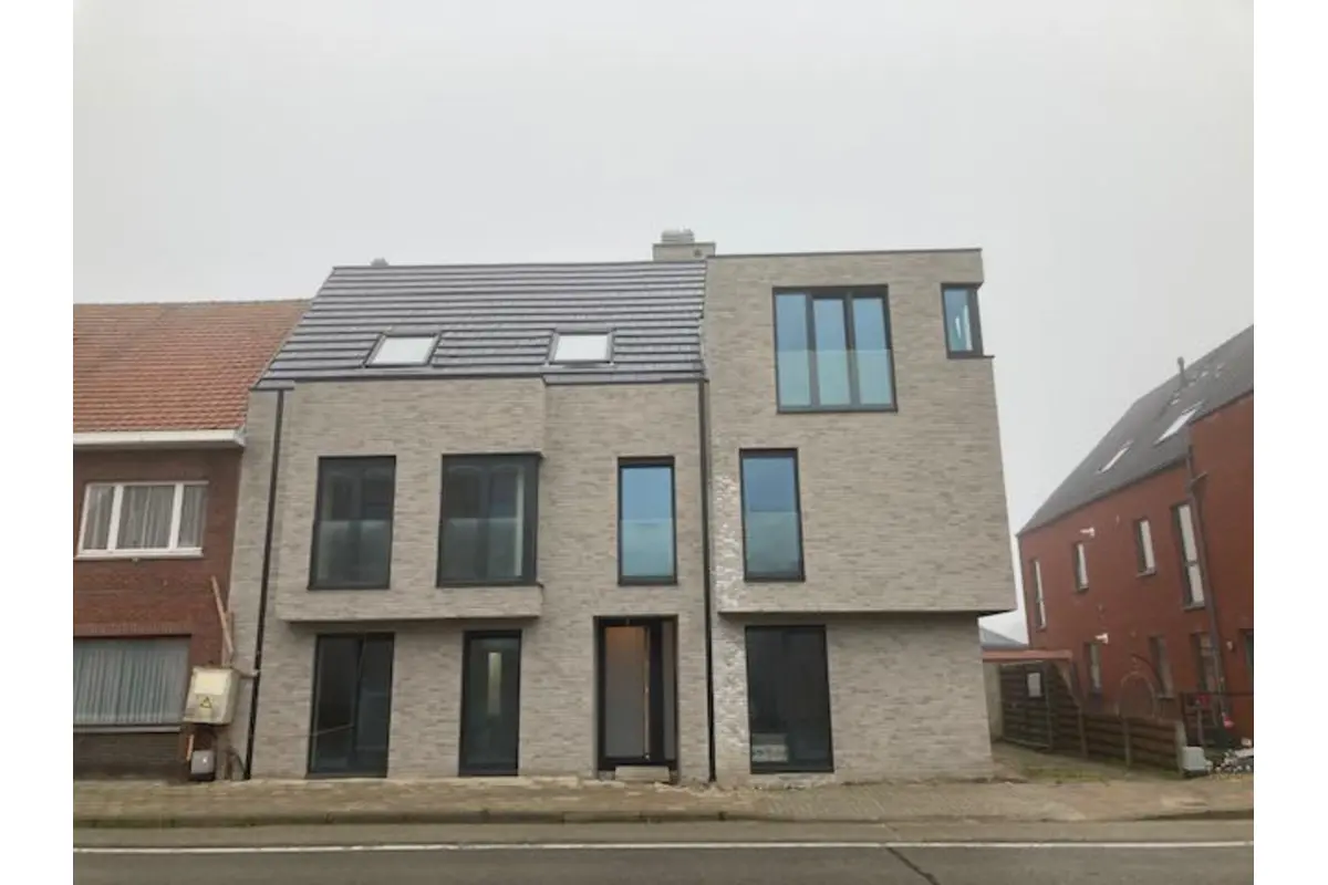 Appartement te  huur in Mol 2400 890.00€ 2 slaapkamers m² - Zoekertje 616376