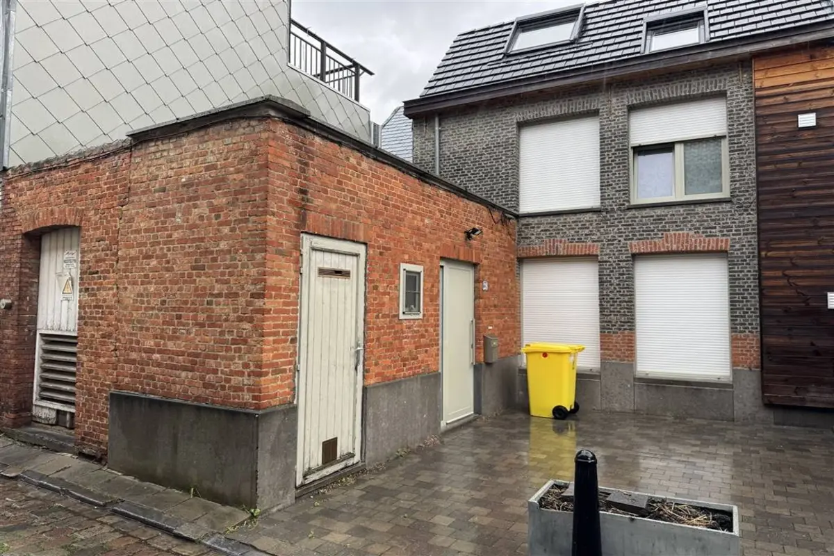 Huis te  huur in Lier 2500 780.00€ 2 slaapkamers 71.00m² - Zoekertje 616744