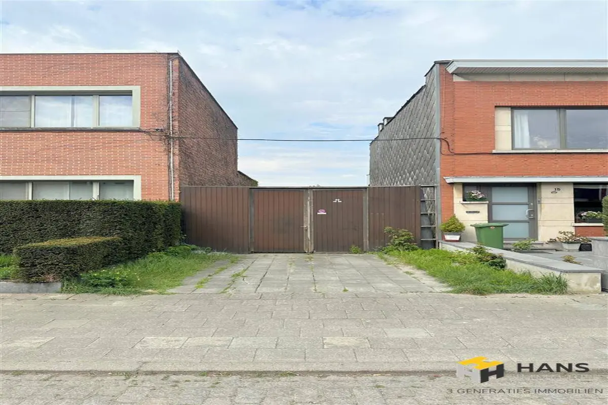 Bouwgrond te  koop in Wilrijk 2610 149000.00€  slaapkamers m² - Zoekertje 617254
