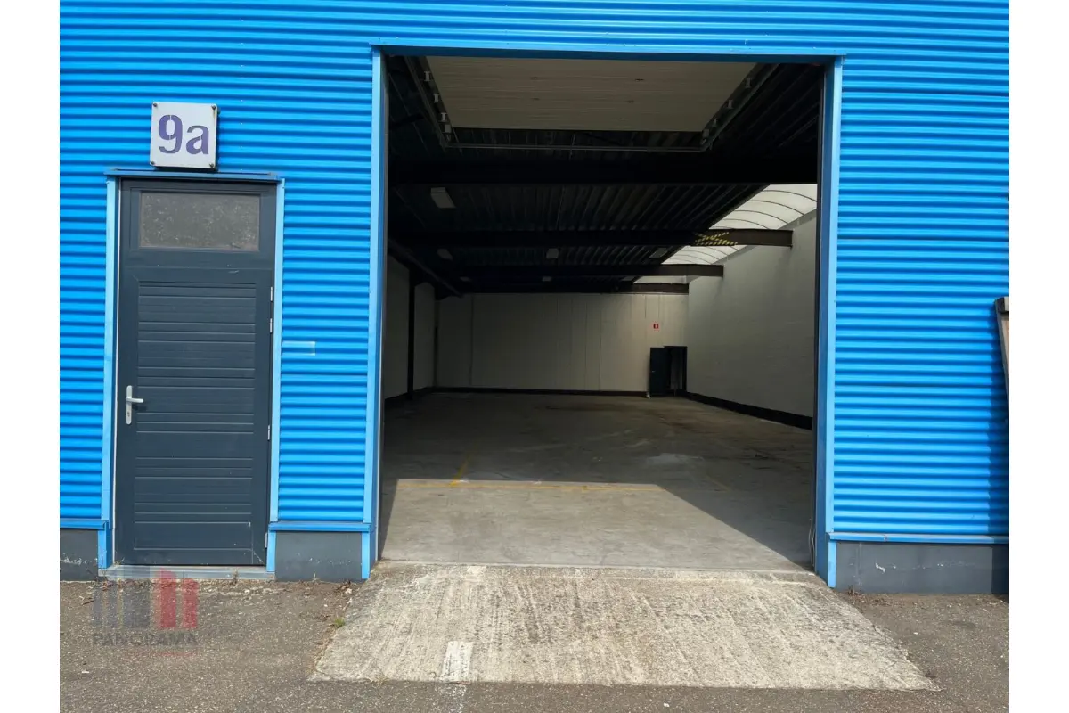 Handelszaak te  huur in Herentals 2200 1495.00€  slaapkamers 240.00m² - Zoekertje 616701