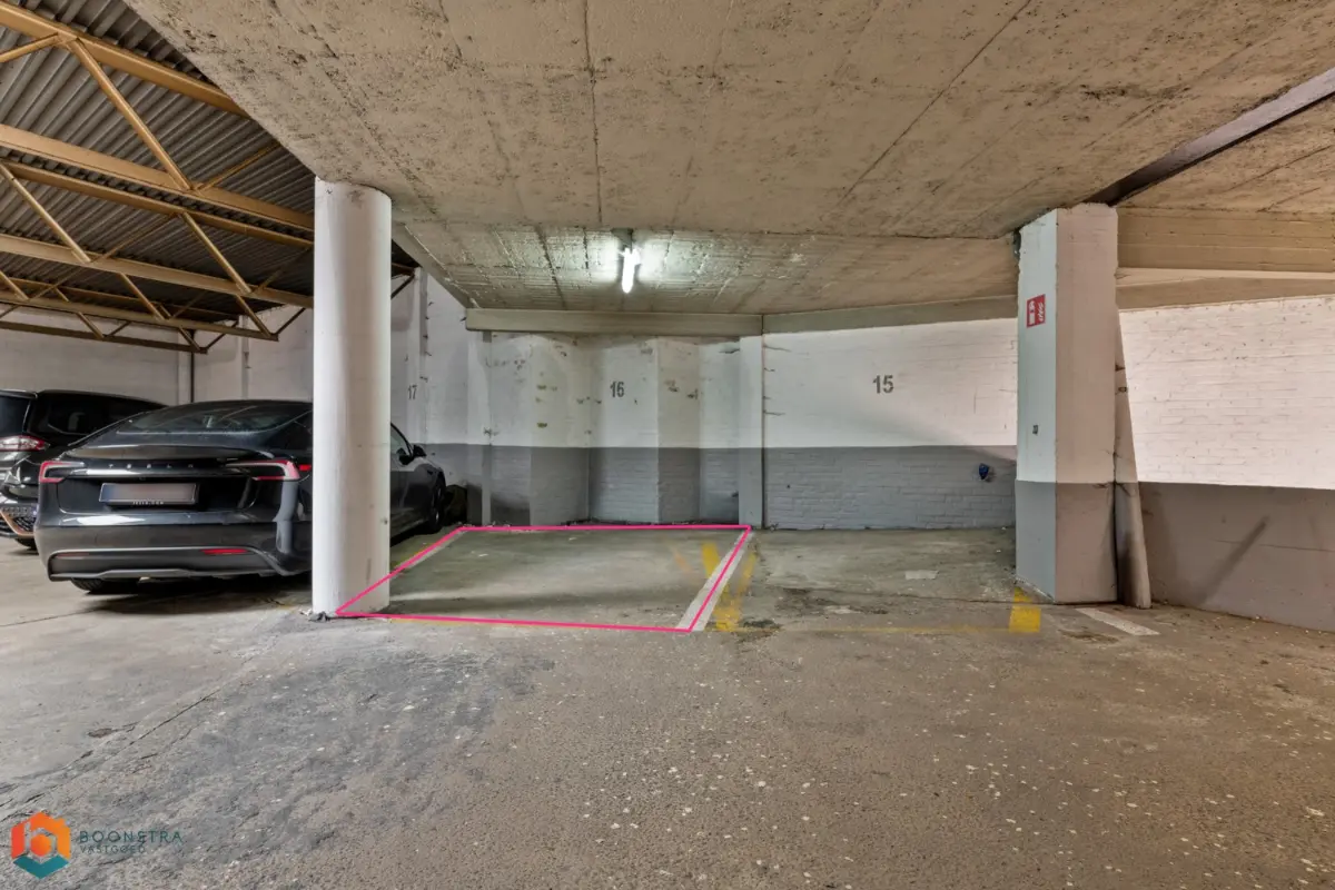 Parking & garage te  huur in Mechelen 2800 85.00€  slaapkamers m² - Zoekertje 616742