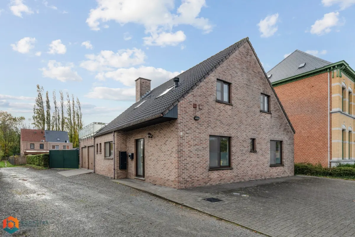 Huis te koop in Koningshooikt 2500 420000.00€ 4 slaapkamers 242.00m² - Zoekertje 616737