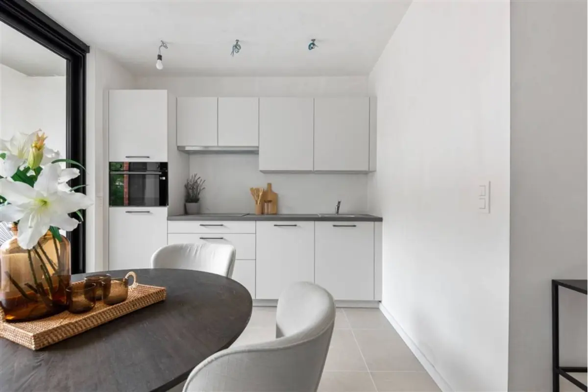 Appartement te  koop in Hoboken 2660 198000.00€ 1 slaapkamers 50.00m² - Zoekertje 617537