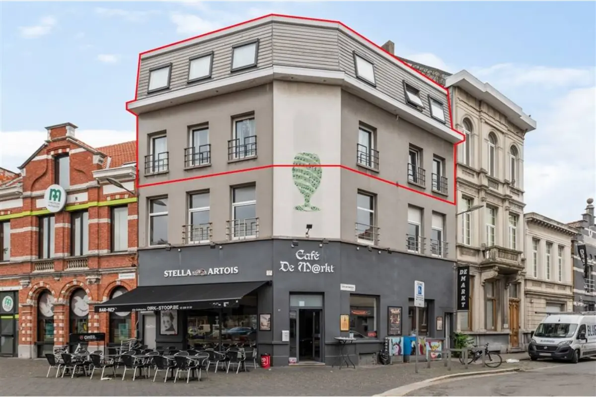 Appartement te  koop in Merksem 2170 224000.00€ 2 slaapkamers 164.00m² - Zoekertje 619991