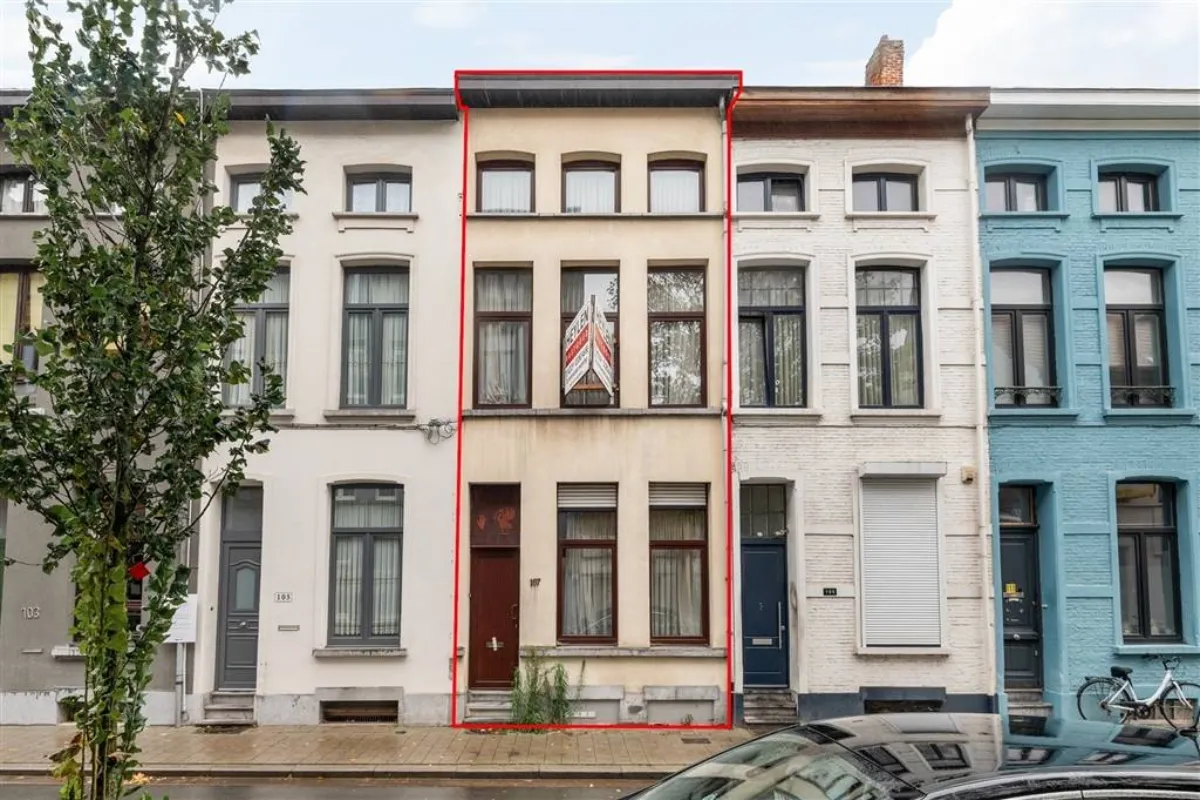 Huis te  koop in Borgerhout 2140 239000.00€ 4 slaapkamers 148.00m² - Zoekertje 619999