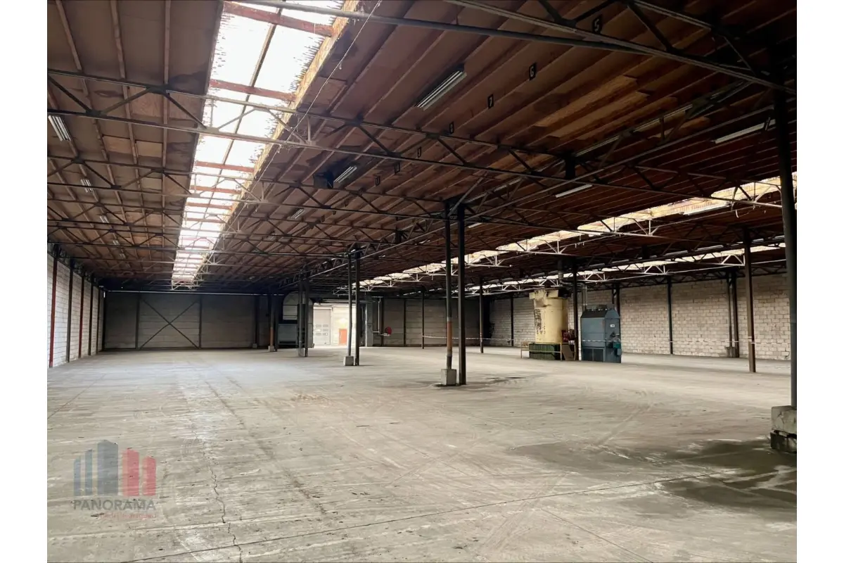 Handelszaak te  huur in Geel 2440 4300.00€  slaapkamers 2470.00m² - Zoekertje 619425