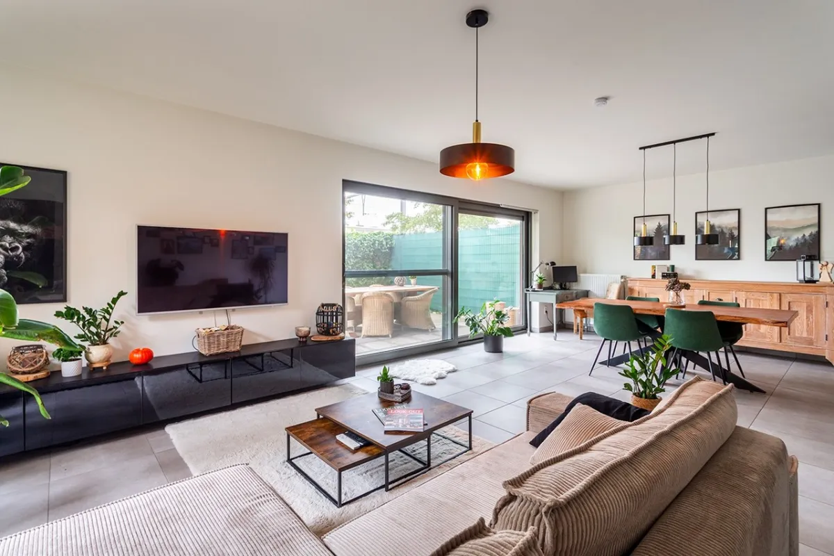 Benedenverdieping te  koop in Zwijndrecht 2070 365000.00€ 3 slaapkamers 112.00m² - Zoekertje 618432