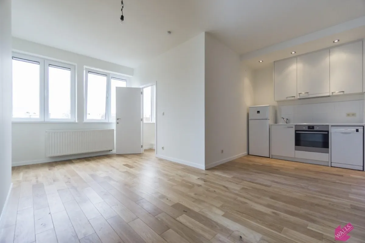 Appartement te  huur in Antwerpen 2018 715.00€ 1 slaapkamers 50.00m² - Zoekertje 621576